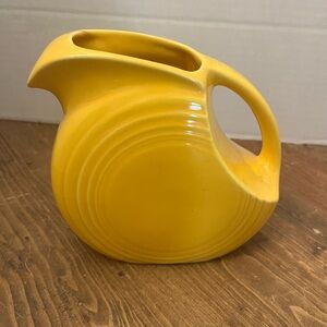 VTG FIESTA WARE Disc Pitcher Yellow Homer Laughlin HLC Fiesta Ware